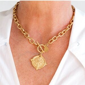Susan Shaw Gold Toggle Compass Chain Necklace